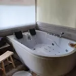 Apartament Tiroler Auszeit & Whirlpool Höfen