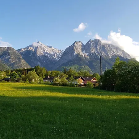 Tiroler Auszeit & Whirlpool Apartmán *
