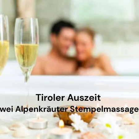 Tiroler Auszeit & Whirlpool Διαμέρισμα Höfen