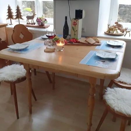 Tiroler Auszeit & Whirlpool Хёфен