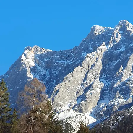 Tiroler Auszeit & Whirlpool Apartment *